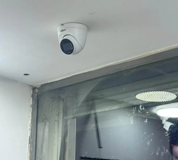 CCTV Cameras Fixing